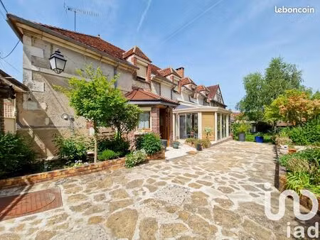 longère 8 pièces 211 m²