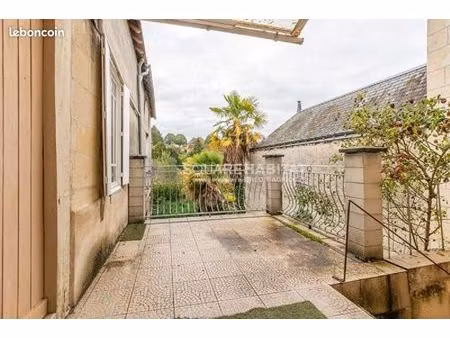 maison 8 pièces 190 m²