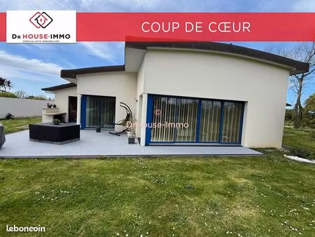 maison 7 pièces 236 m²