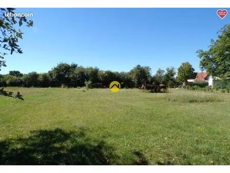 terrain 930 m² saint germain des bois