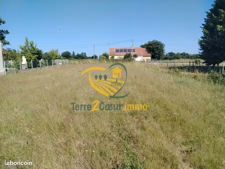 terrain 791 m² blancafort
