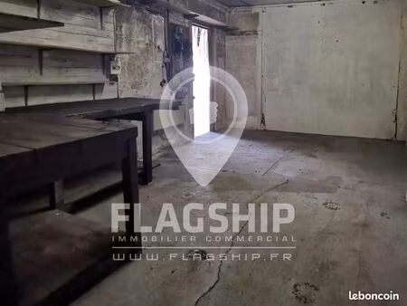 entrepôt 84 m² paris