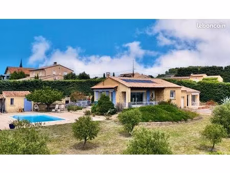 villa 5 pièces 97 m²