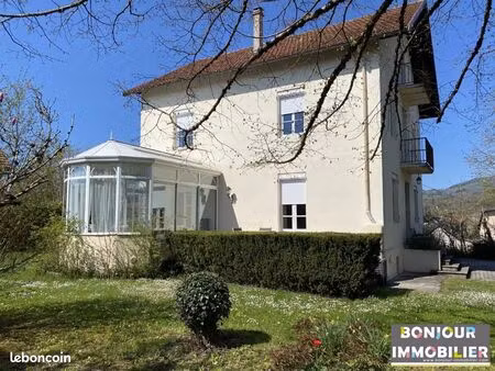 maison 6 pièces 176 m²