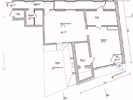 local commercial 106 m2