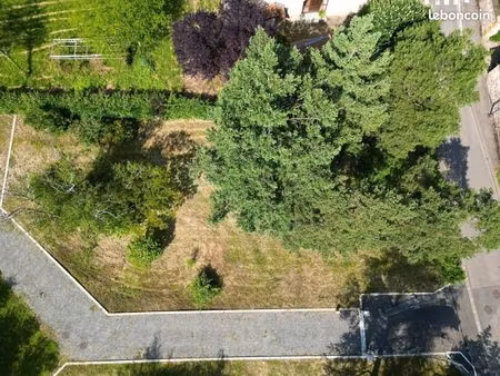 terrain 841 m² dommartin