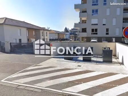 parking villefontaine