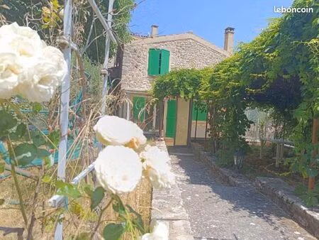 maison de village 6 pièces 100 m²