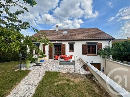 pavillon 6 pièces 103 m²