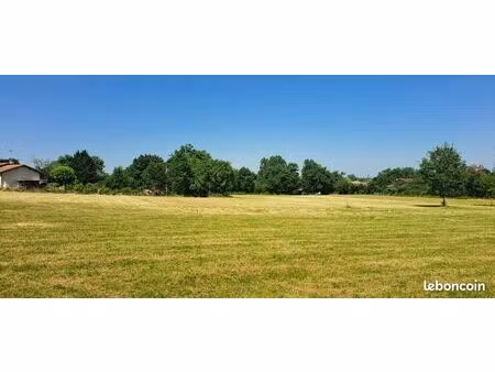 terrain 2118 m² caussade