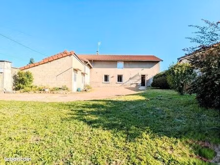 maison individuelle à rénover 96m2 habitables (possibilité de doubler) – terrain 1040 m² –