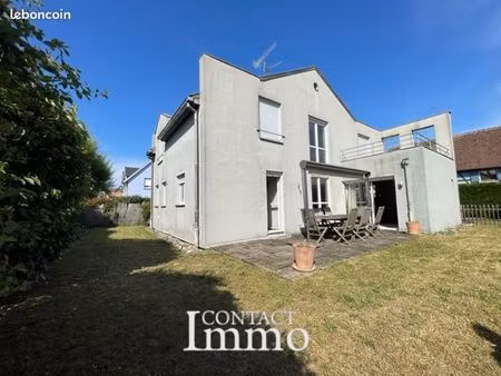 maison 5 pièces 167 m²