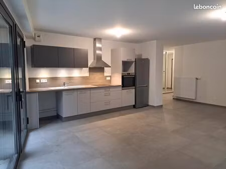 appartement 3 pièces 78 m²