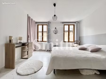 maison de ville 5 pièces 83 m²