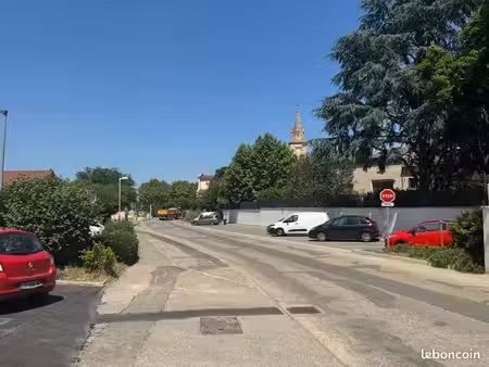 local commercial 47 m²