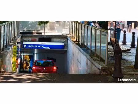 parking indigo / box poissy mairie
