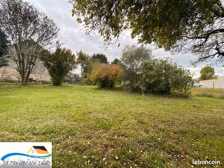 terrain 825 m² arvert