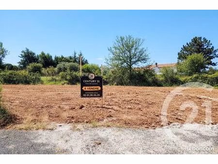 terrain 554 m² la jonchere