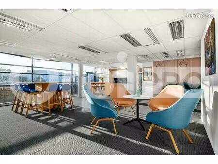 bureau 525 m²