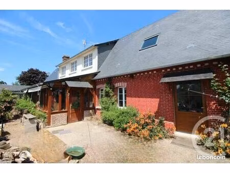 longère 8 pièces 208 m²