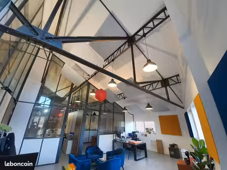 entrepôt activité stockage bureaux 75m²/320 m²/320 m²