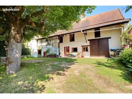 maison 6 pièces 149 m²