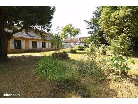 maison 8 pièces 200 m²