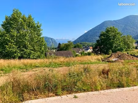 terrain 800 m² arudy