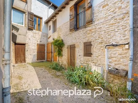 maison de ville 5 pièces 157 m²