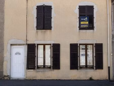 maison 4 pièces 102 m²