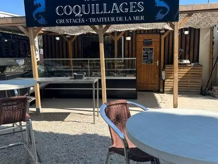 kiosque coquillages et traiteur