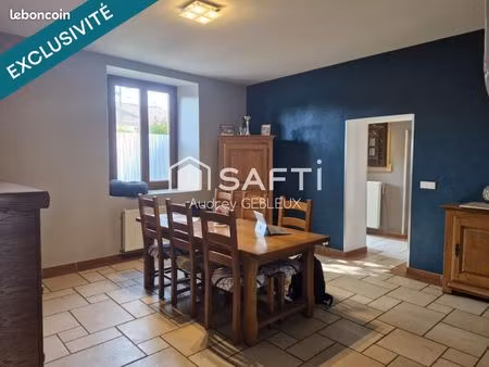 maison 10 pièces 230 m²