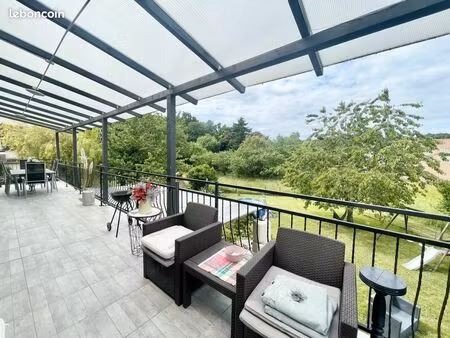 maison 6 pièces 125 m²