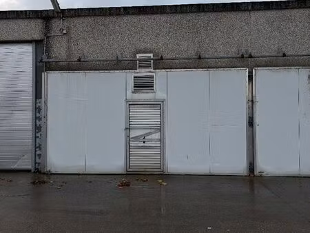 surface industrielle à louer à wikkelaarstraat 5 dixmude (rbt75743)