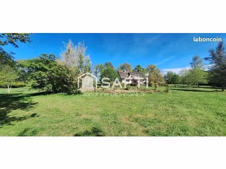 maison 8 pièces 195 m²