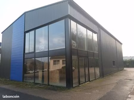 bureaux 290 m²