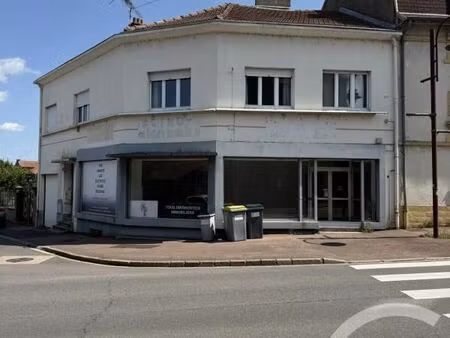 local commercial 100 m²