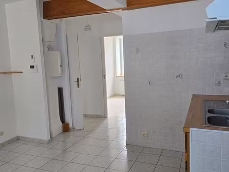 t1 rez de chaussé proche centre ville