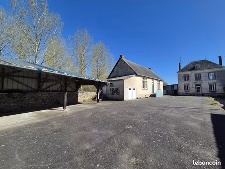 maison 250 m² montjean