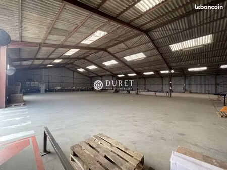 local 1200 m² la chaize-le-vicomte