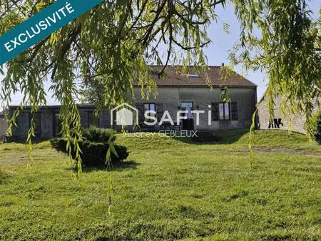 maison au calme  entourée de verdure !