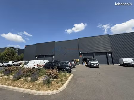 local d'activite 466 m² noisy-le-sec