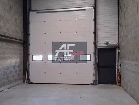 local d'activité 160 m²