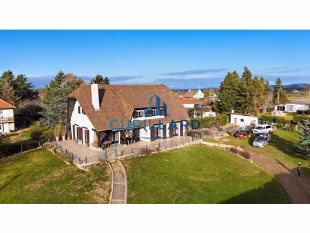 exclusivite - ouches - maison familiale