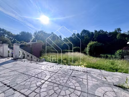 semi plain pied 250 m2.