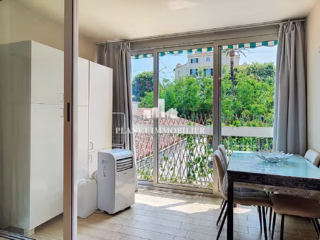 juan les pins centre studio