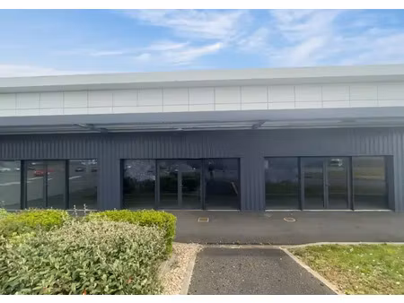 locaux commerciaux de 352 m²