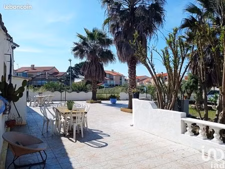 local 400 m² marseillan plage