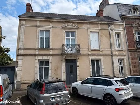 maison 7 pièces 150 m²