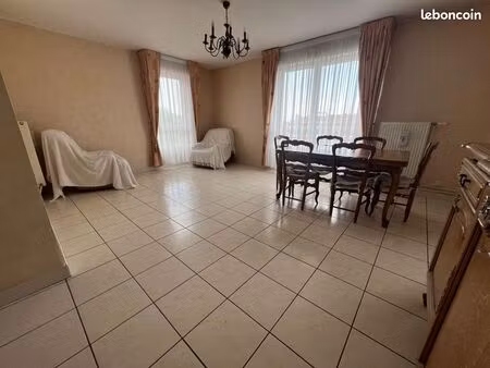 appartement 5 pièces 83 m²